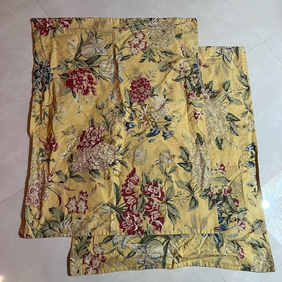 Pottery Barn ELODIE Yellow Floral Cottage Pillow Shams (2) - Picture 5 of 6